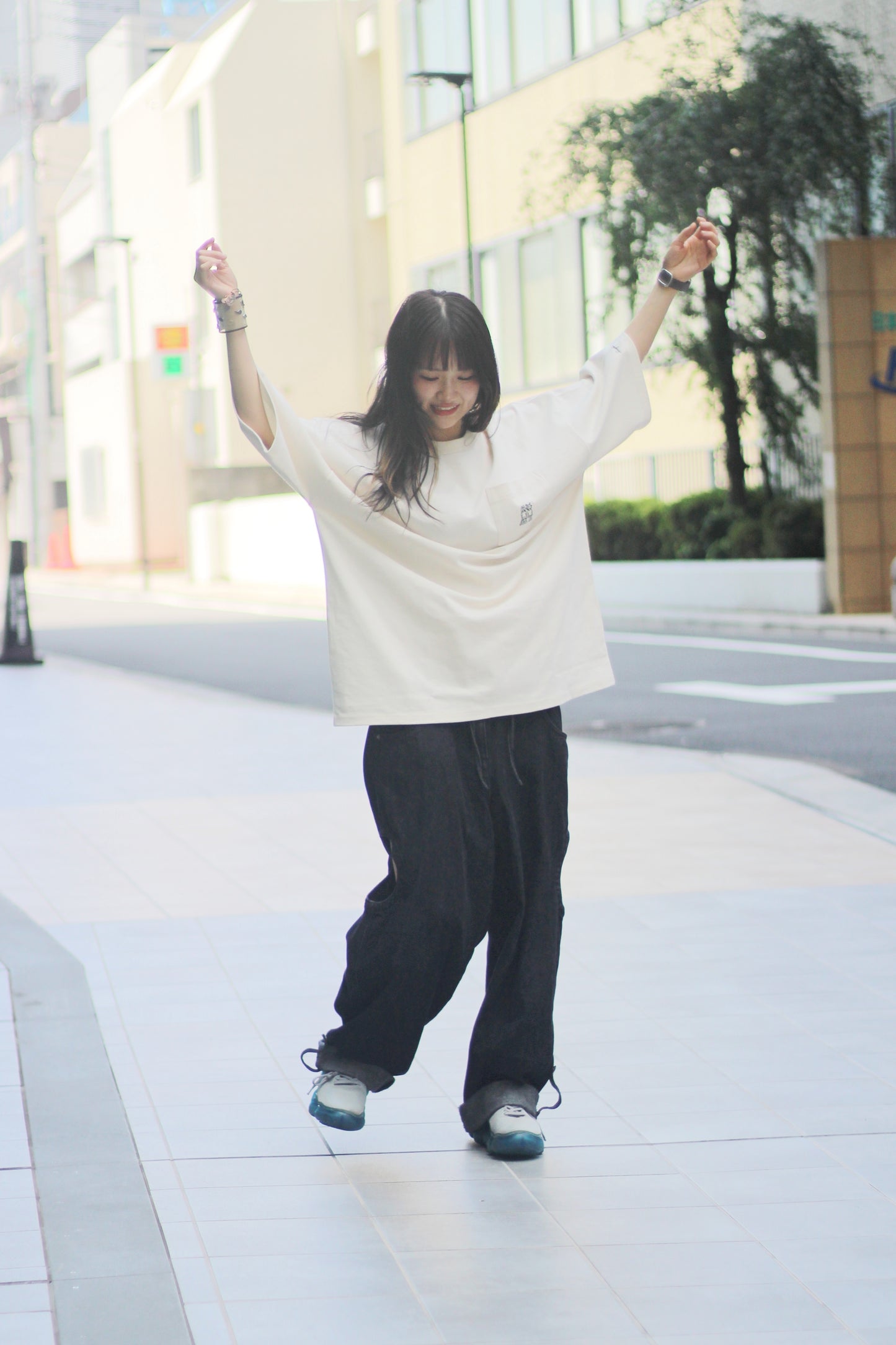 Oversized Embroidered Tee - Natural
